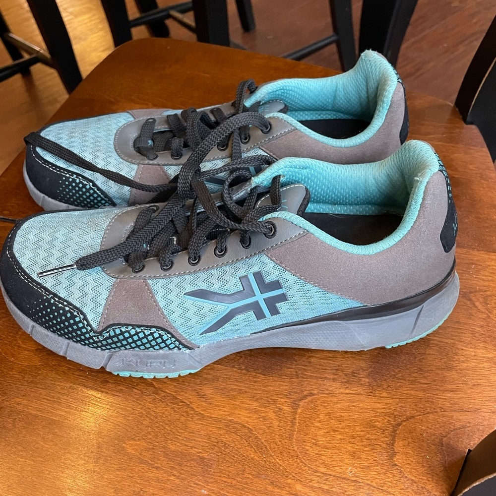 Kuru Quantum walking shoe Women's 9.5 in Teal and Black - Picture 2 of 12